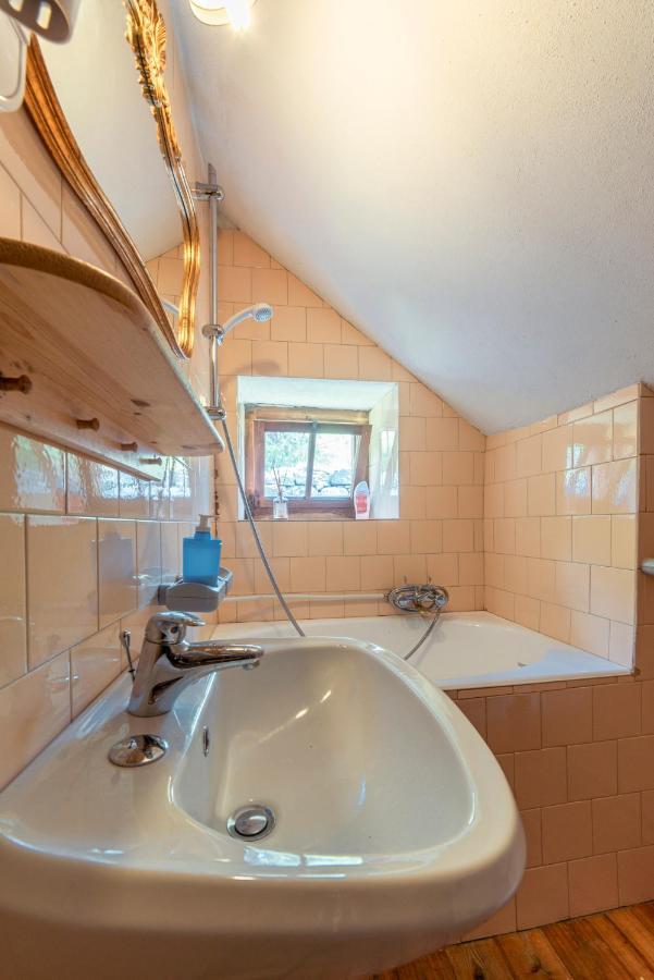 Voglia Di Veglia Hotel Варцо Екстериор снимка