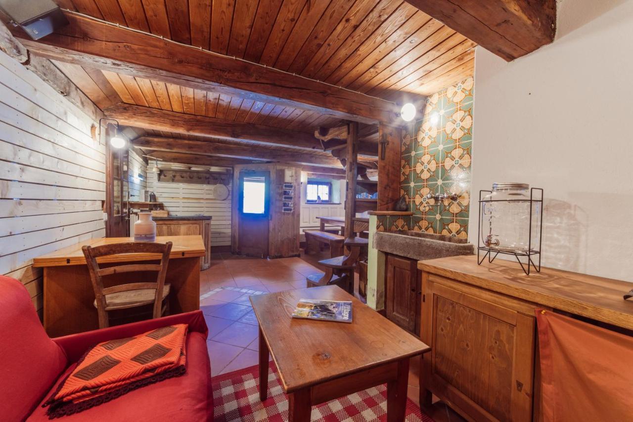 Voglia Di Veglia Hotel Варцо Екстериор снимка