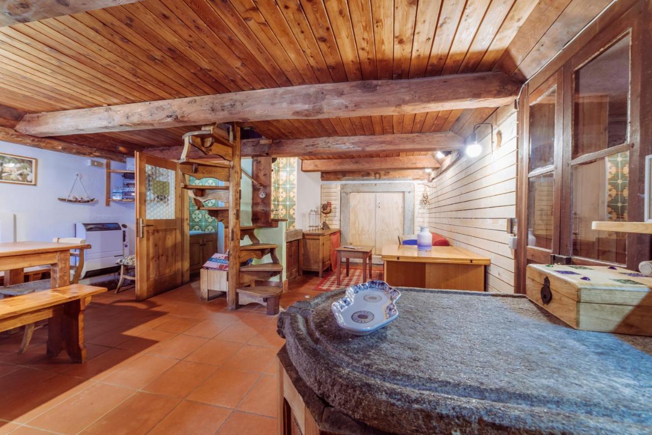 Voglia Di Veglia Hotel Варцо Екстериор снимка